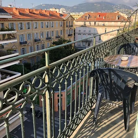 Heart Center Of - Place Grimaldi - 1 Bedroom, 1 Living Room, Balcony *